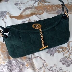 ST JOHN Vintage Quilted Deep Forest Green Suede Gold-T Chain-Accent Shoulder Bag